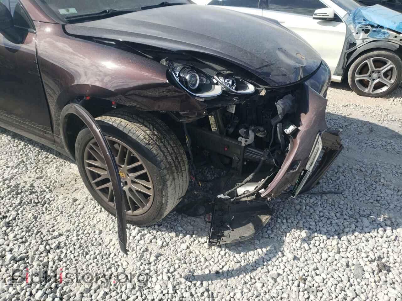 2017 PORSCHE CAYENNE - VIN: WP1AA2A28HKA85360 - Фото 9