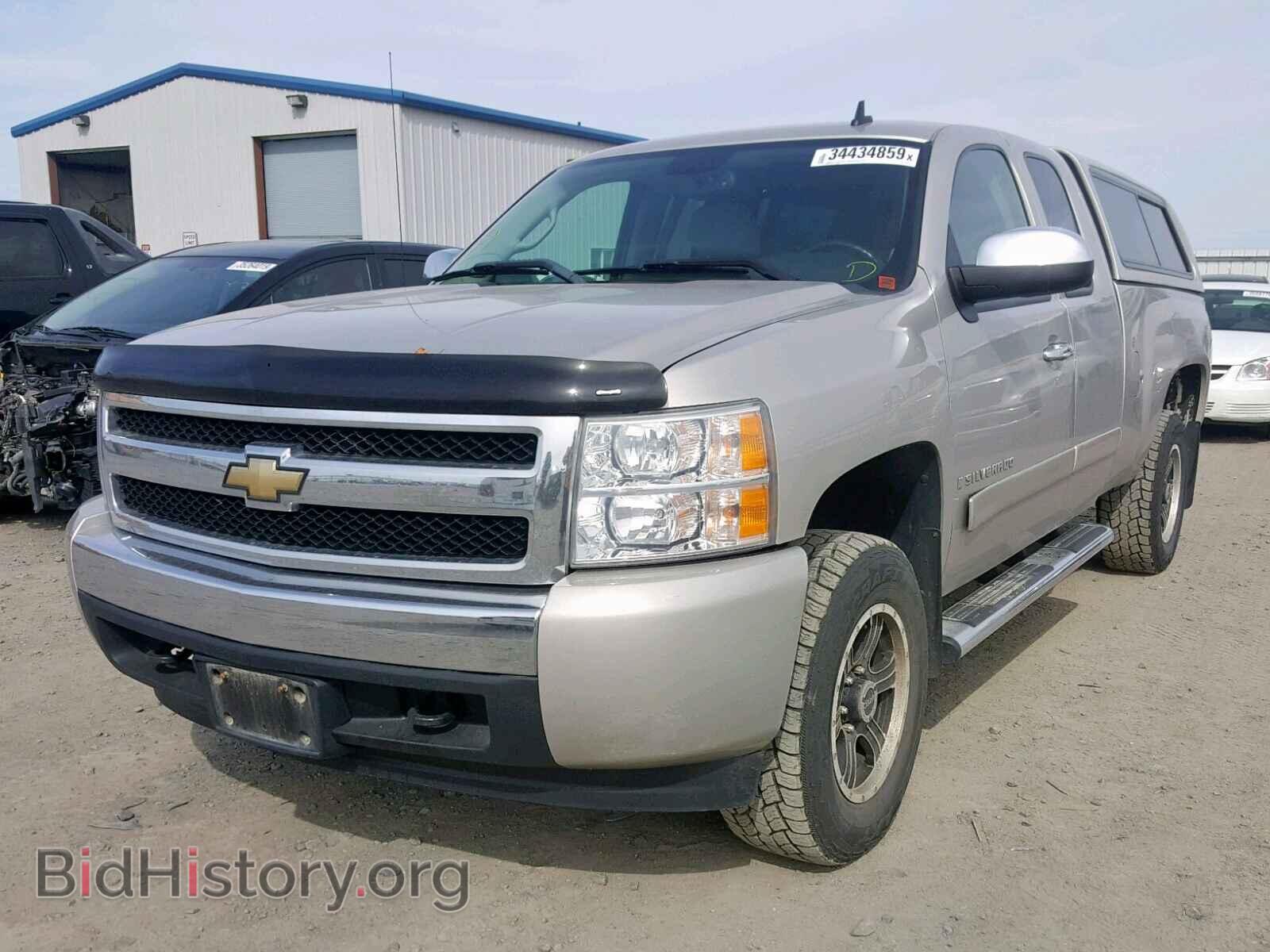 2007 CHEVROLET SILVERADO - VIN: 2GCEK19J171725459 - Фото 2