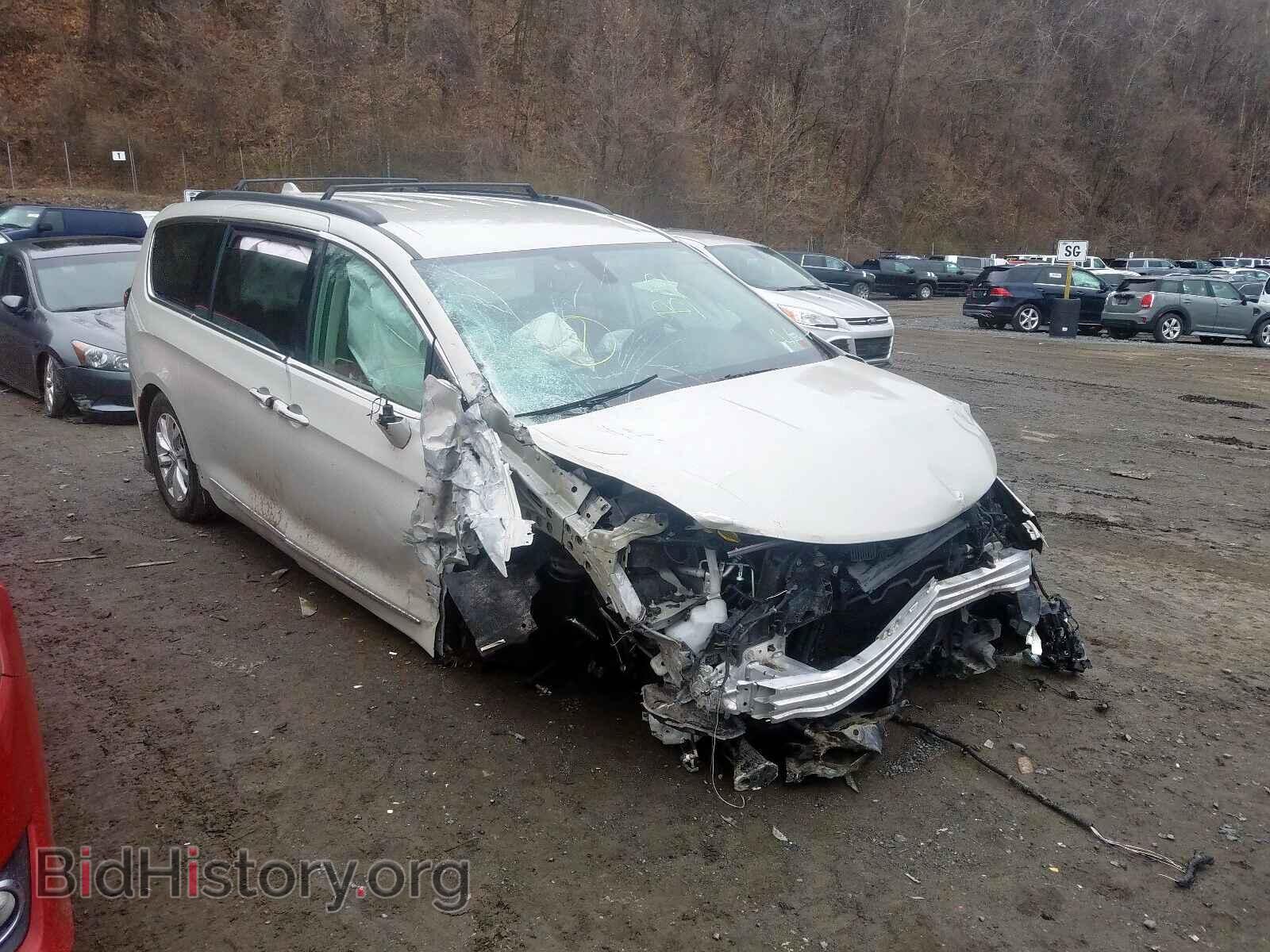 Фотография 2C4RC1BG8HR840012 - CHRYSLER PACIFICA 2017