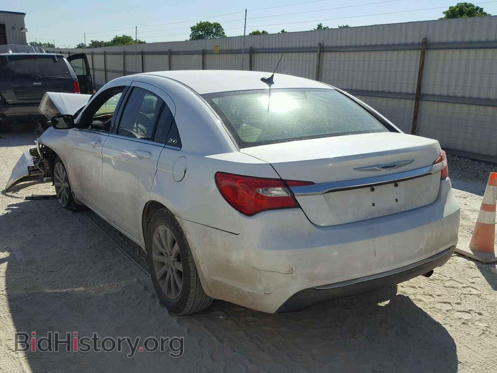2012 CHRYSLER 200 - VIN: 1C3CCBAB3CN226156 - Фото 3