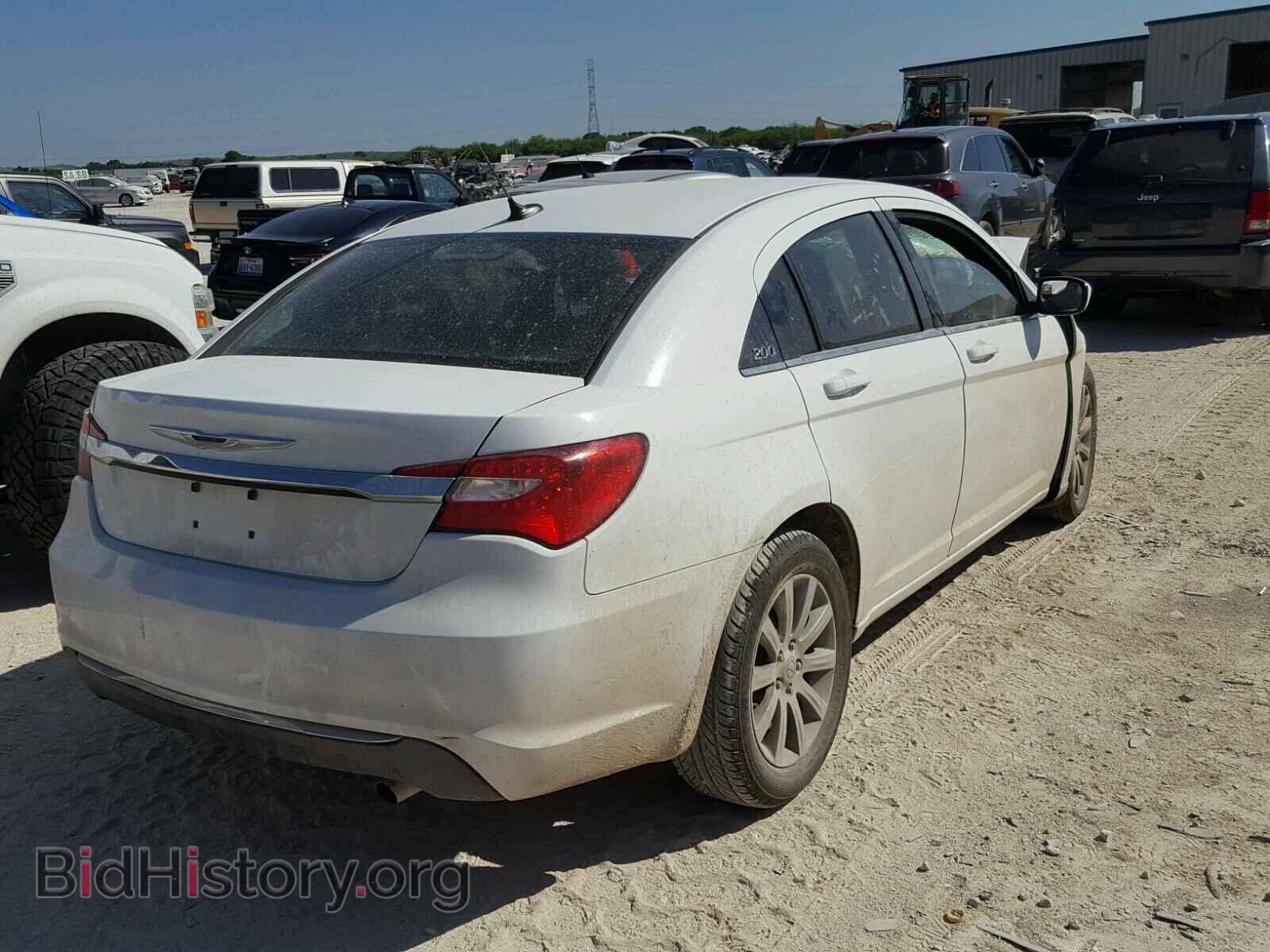 2012 CHRYSLER 200 - VIN: 1C3CCBAB3CN226156 - Фото 4