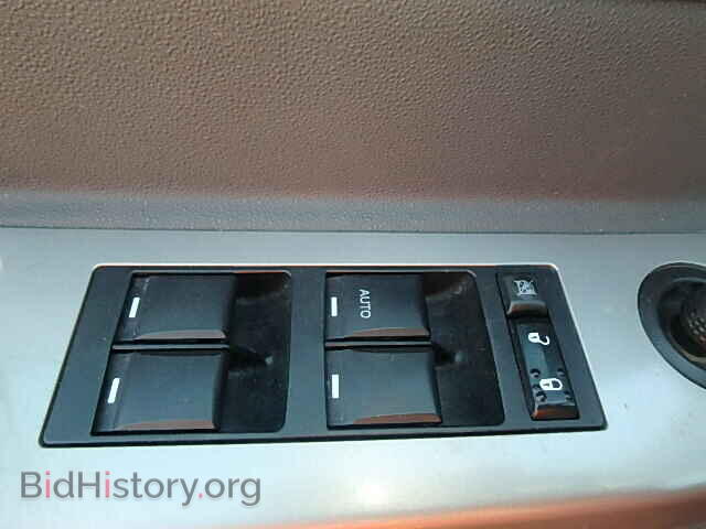2008 CHRYSLER SEBRING - VIN: 1C3LC46K88N115503 - Фото 9