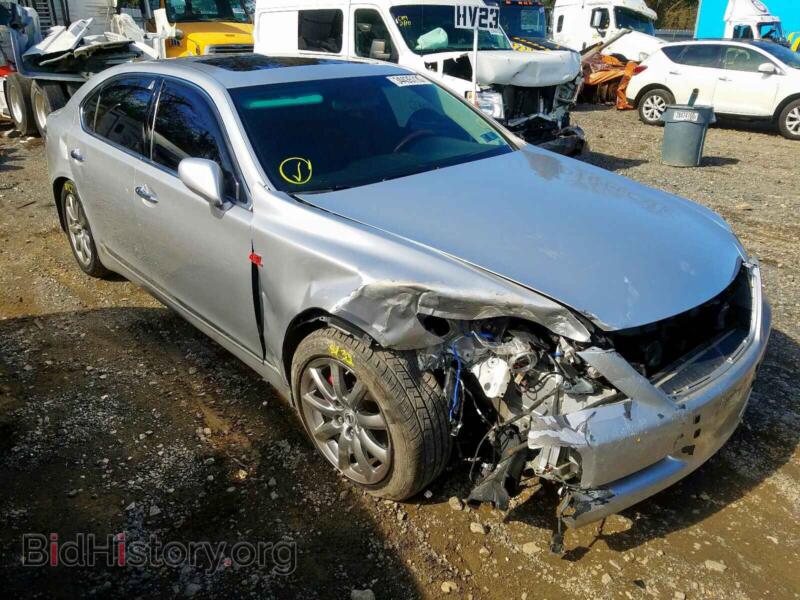 2007 Lexus LS460 LS 460l (VIN JTHGL46F575003920) — photo 1 of 10, Copart, damage: front end