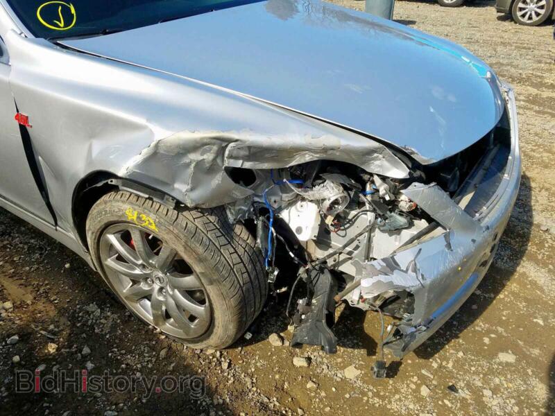 2007 Lexus LS460 (VIN JTHGL46F575003920) — photo 9 of 10