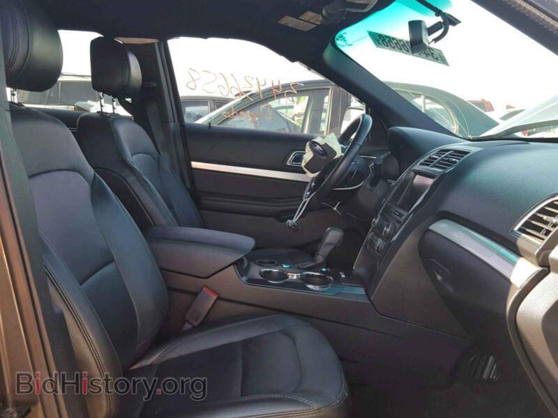 2016 Ford EXPLORER (VIN 1FM5K7DH1GGC71252) — photo 5 of 10
