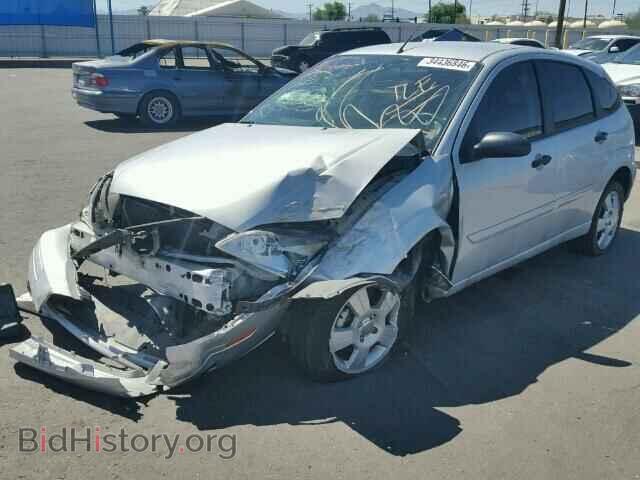 2005 FORD FOCUS - VIN: 3FAFP37N35R118596 - Фото 2