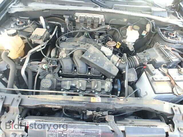 2005 FORD ESCAPE - VIN: 1FMYU93165KD14811 - Фото 7