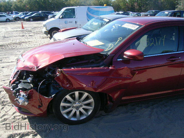 2013 CHRYSLER 200 - VIN: 1C3CCBBB6DN631749 - Фото 9