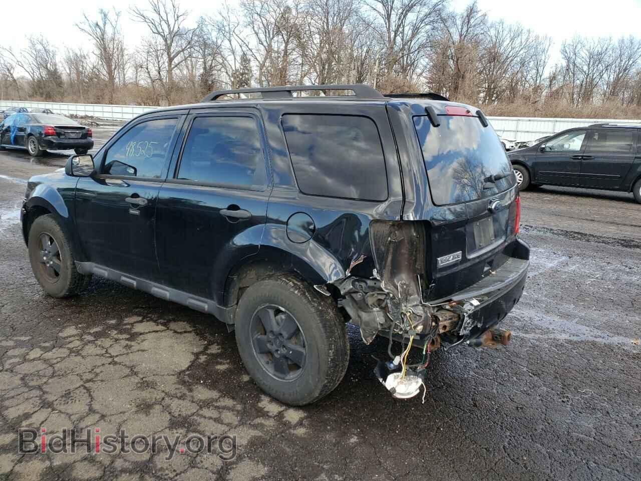 2011 FORD ESCAPE - VIN: 1FMCU0D75BKA92671 - Фото 3