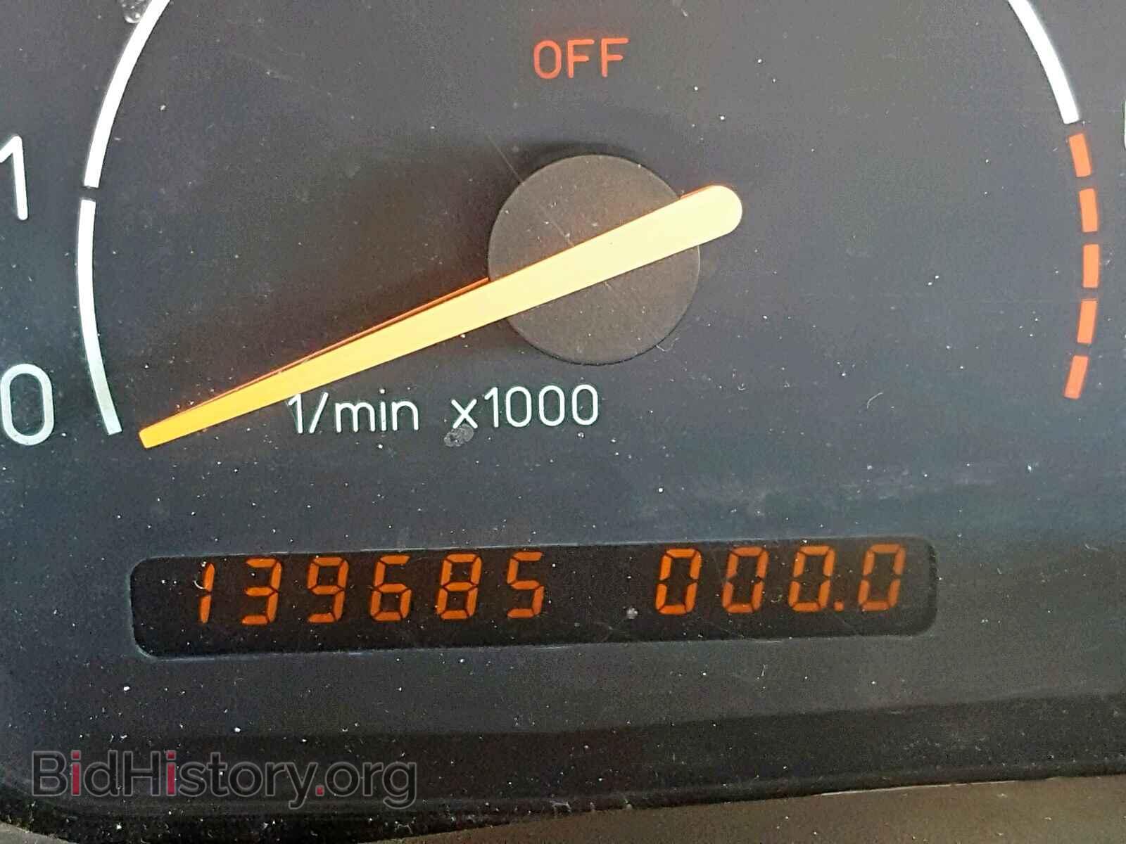 2002 SAAB 9 3 - VIN: YS3DF78K127005564 - Photo 8