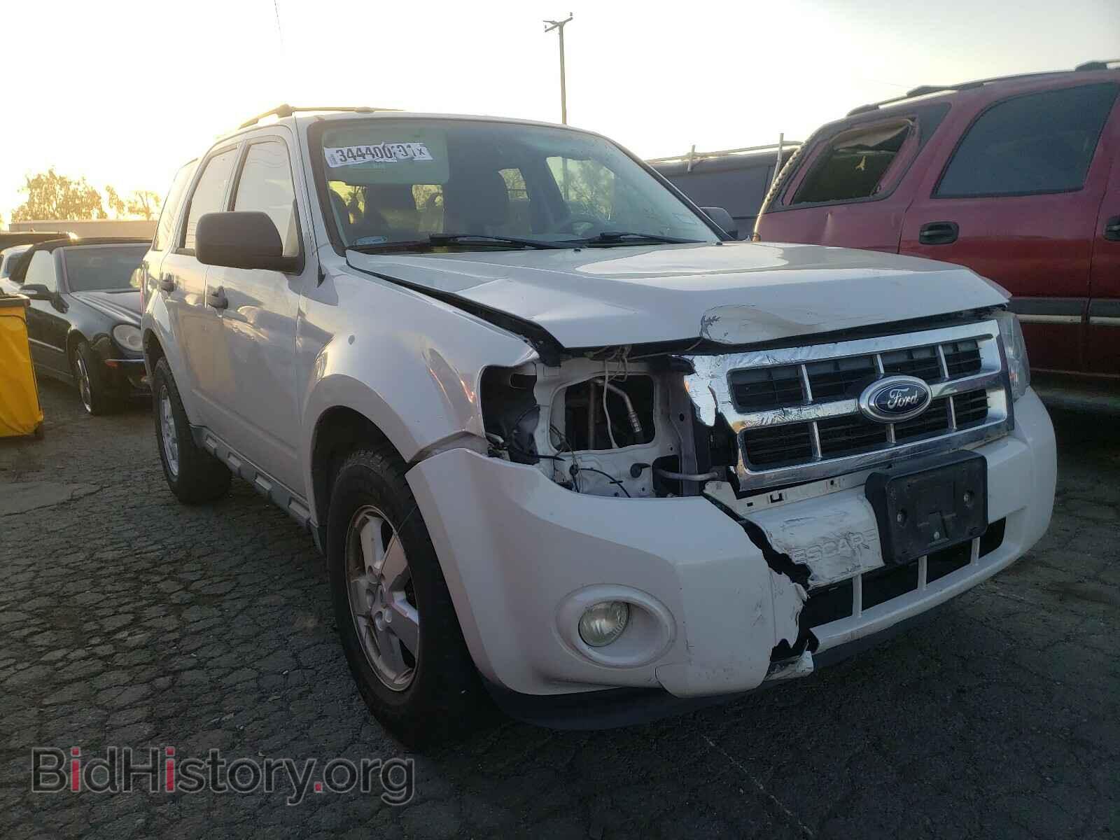 Фотография 1FMCU0DG3CKC43010 - FORD ESCAPE 2012