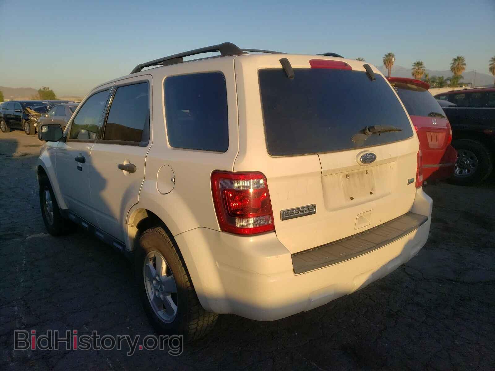 2012 FORD ESCAPE - VIN: 1FMCU0DG3CKC43010 - Фото 3