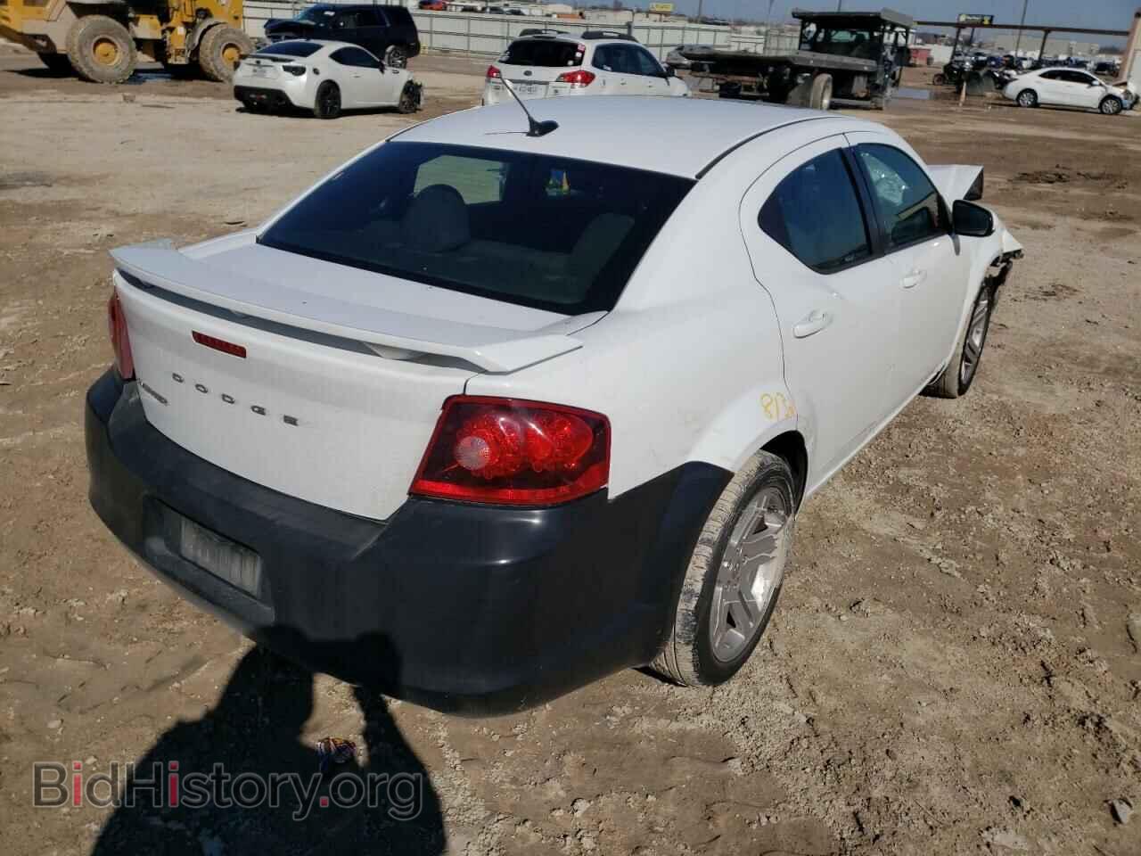 2011 DODGE AVENGER - VIN: 1B3BD1FG1BN573732 - Фото 4
