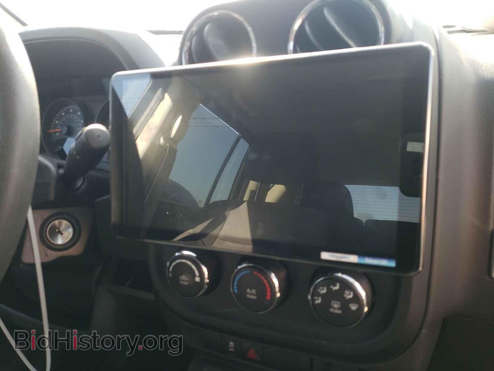 2016 JEEP COMPASS - VIN: 1C4NJCBAXGD792090 - Photo 9