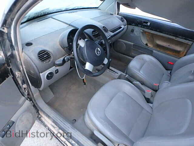 2000 VOLKSWAGEN BEETLE - VIN: 3VWCA21C2YM426499 - Фото 5