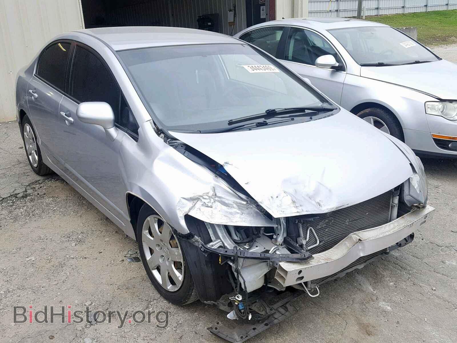 Фотография 19XFA1F55BE049091 - HONDA CIVIC LX 2011