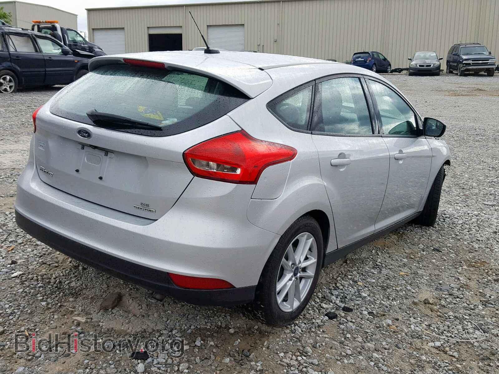 2016 FORD FOCUS SE - VIN: 1FADP3K22GL291015 - Фото 4