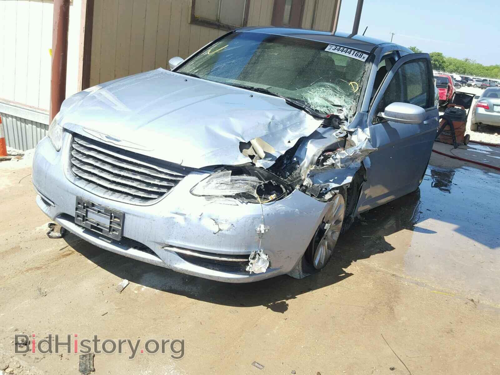 2014 CHRYSLER 200 - VIN: 1C3CCBAG7EN137642 - Фото 2