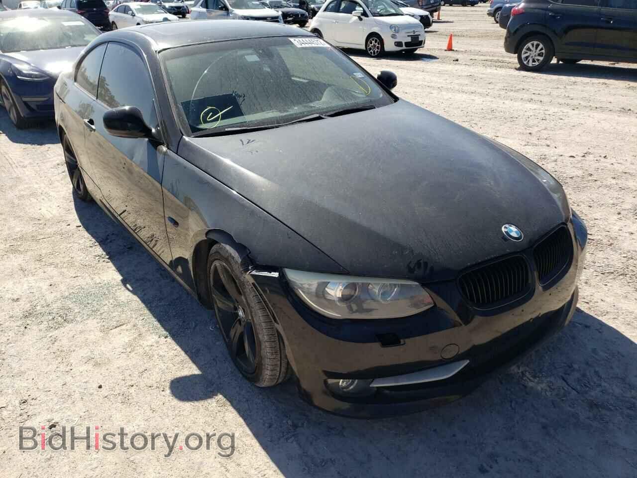 Photo WBAKE5C50BE429740 - BMW 3 SERIES 2011