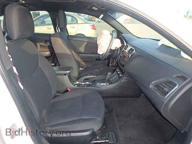 2012 CHRYSLER 200 - VIN: 1C3CCBBG0CN305973 - Фото 5