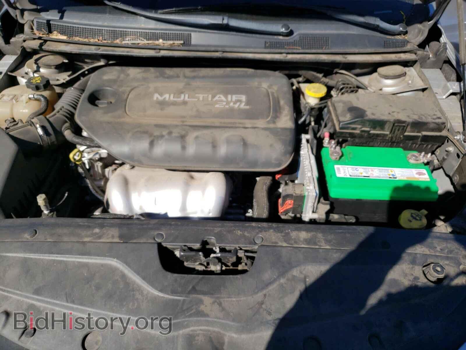 2016 CHRYSLER 200 - VIN: 1C3CCCAB6GN154090 - Фото 7
