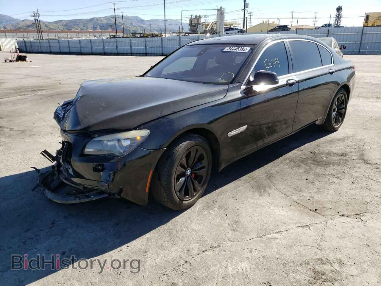 2012 BMW 7 SERIES - VIN: WBAKB4C59CC577000 - Фото 2