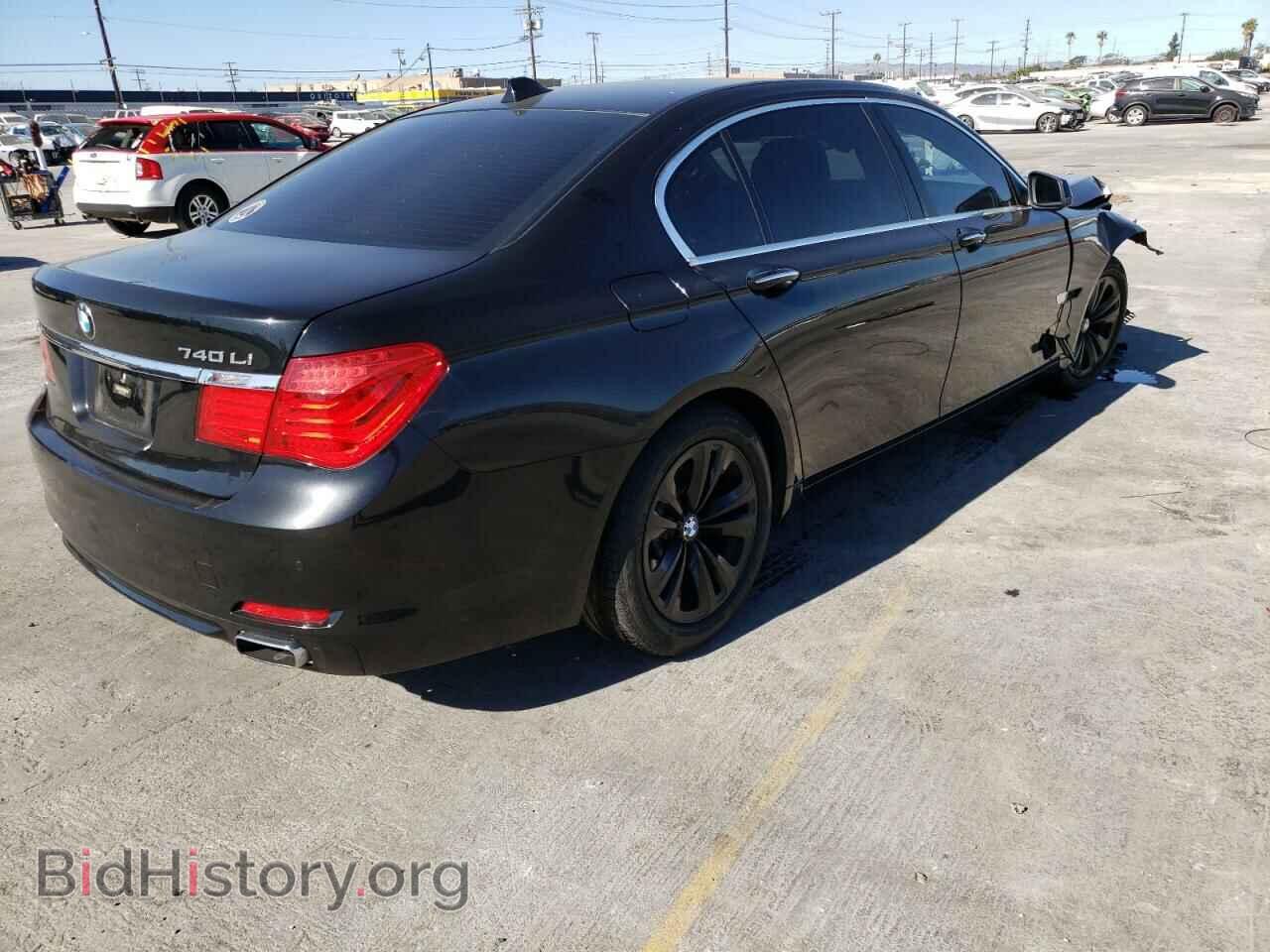 2012 BMW 7 SERIES - VIN: WBAKB4C59CC577000 - Фото 4