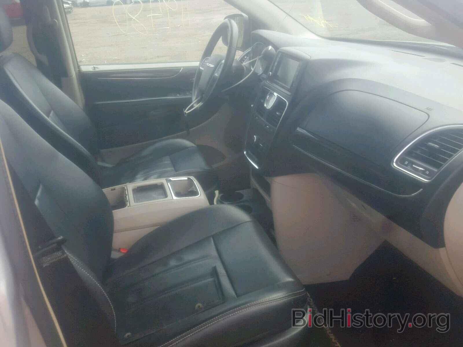 chrysler town and country key fob replacement