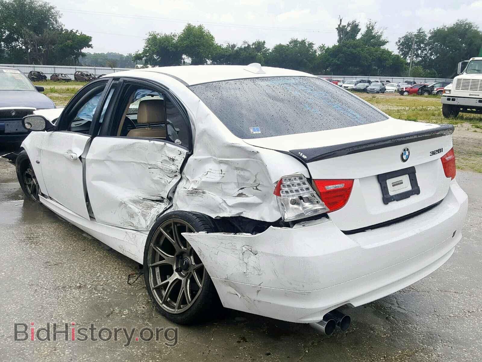 2011 BMW 328 I - VIN: WBAPH7C55BE674347 - Фото 3