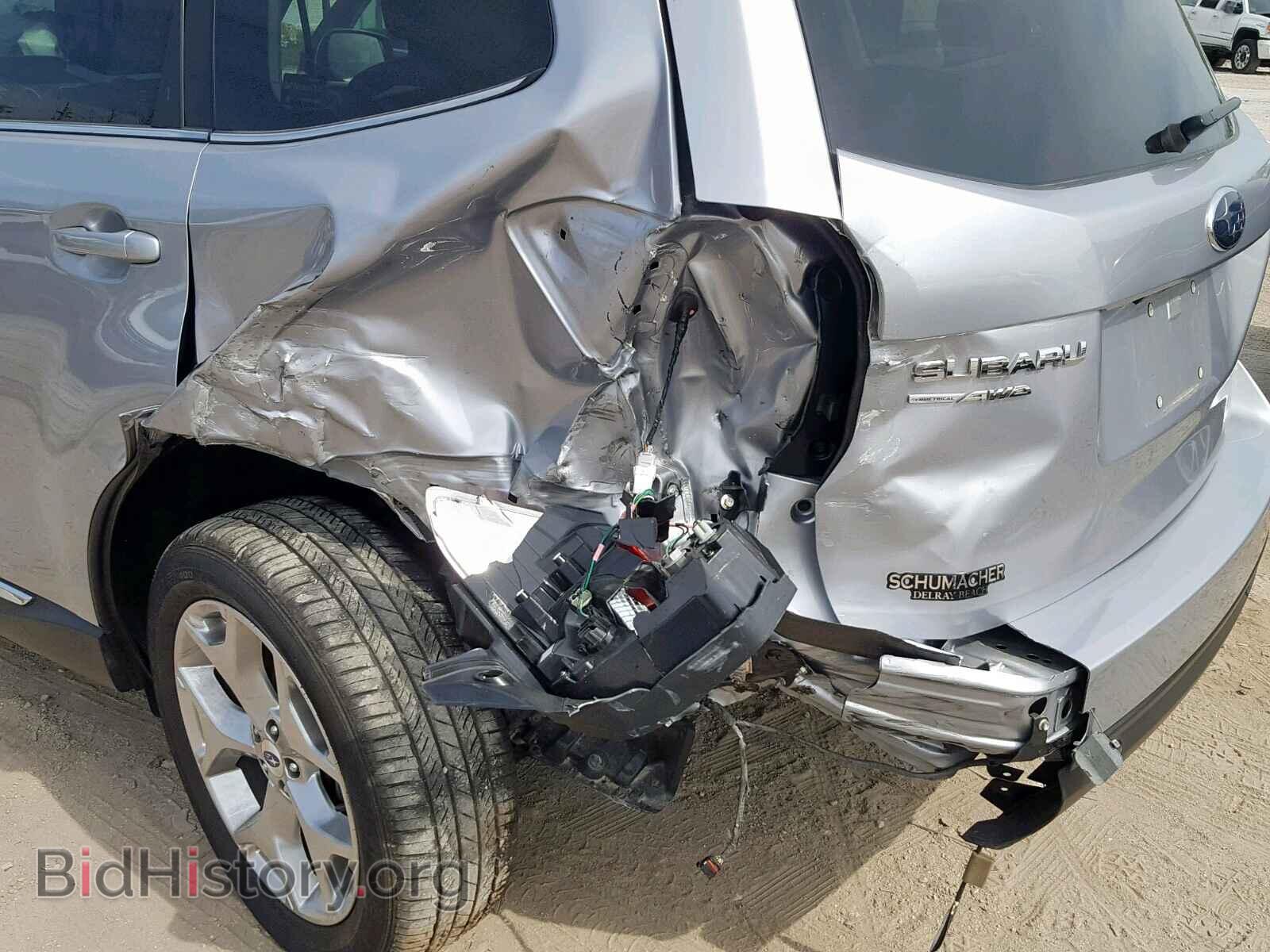 2017 SUBARU FORESTER - VIN: JF2SJAWC5HH800157 - Фото 9