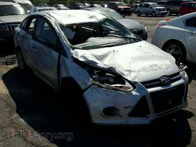 Photo 1FAHP3F26CL379247 - FORD FOCUS 2012