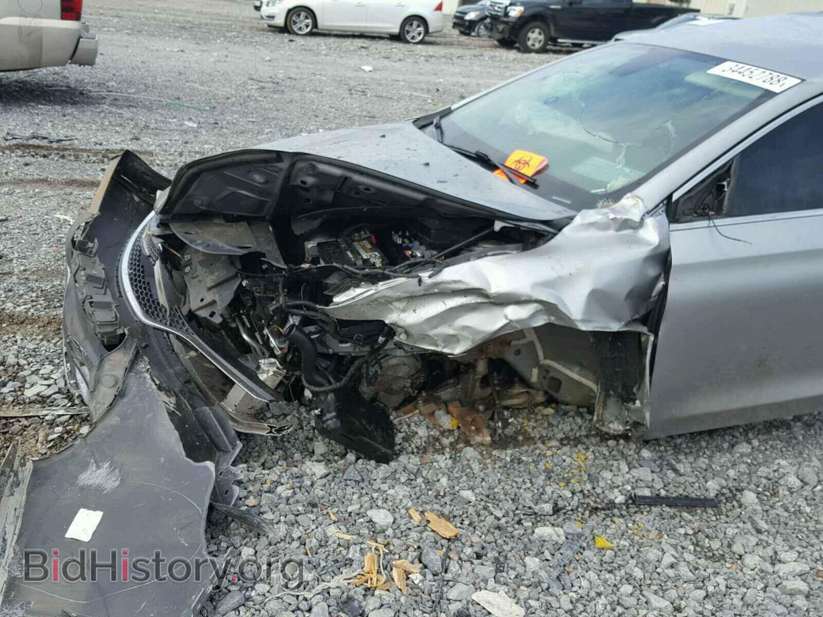 2015 CHRYSLER 200 - VIN: 1C3CCCAB5FN621594 - Фото 9