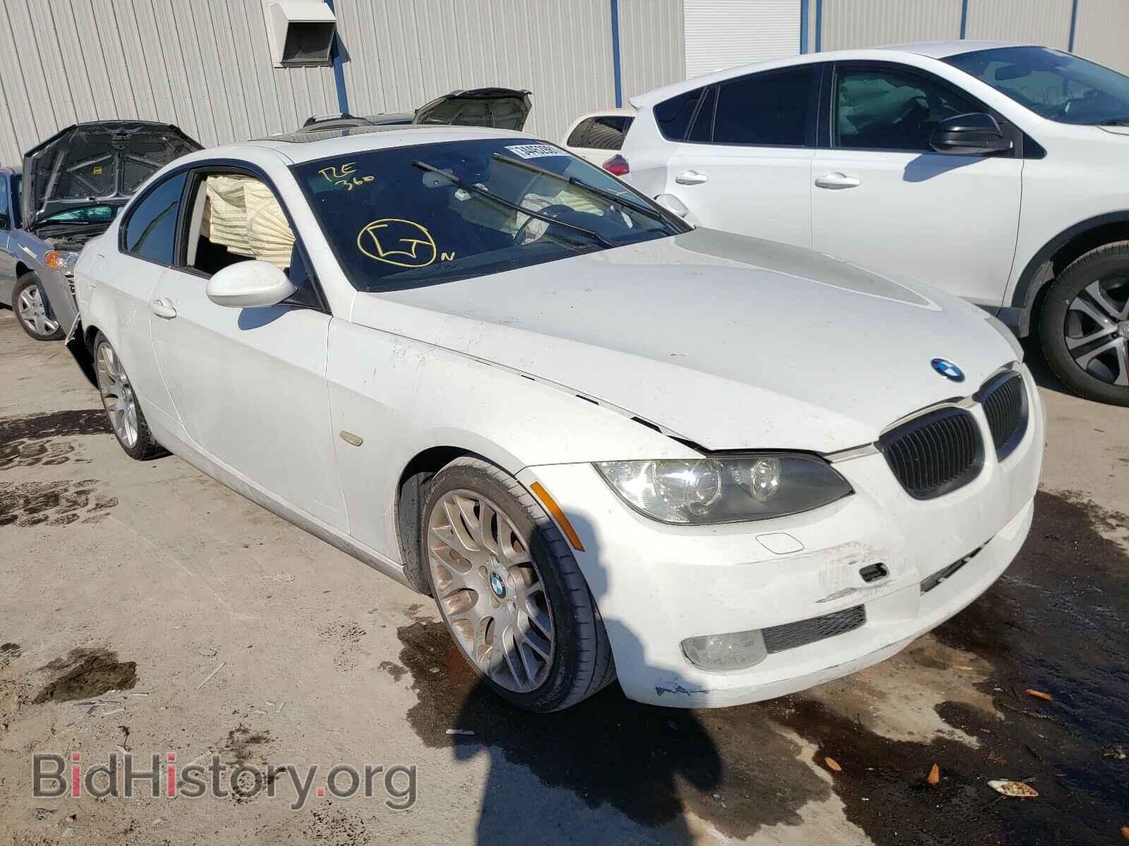 Photo WBAWB33529P137942 - BMW 3 SERIES 2009