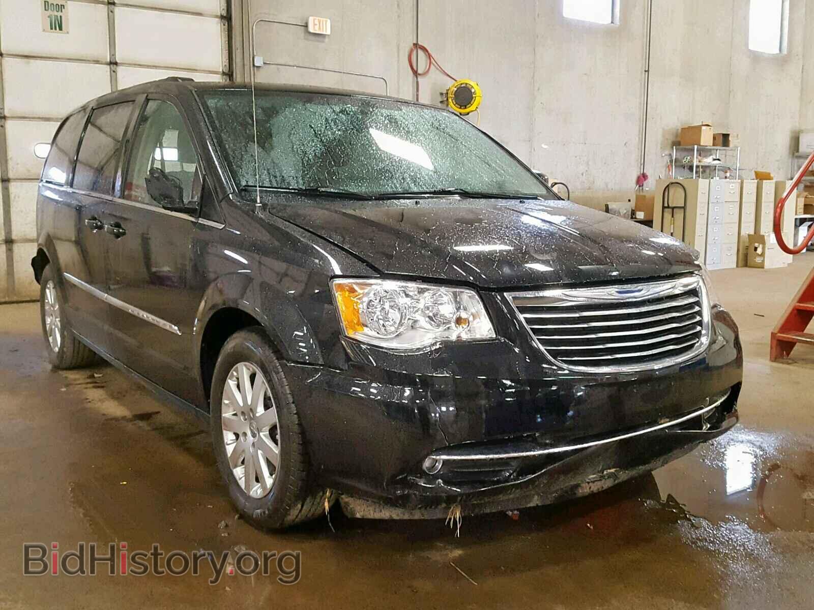 Photo 2C4RC1BG8FR699200 - CHRYSLER TOWN & COU 2015