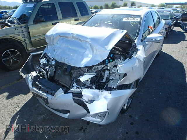 2011 LEXUS IS250 - VIN: JTHBF5C21B5136840 - Фото 2