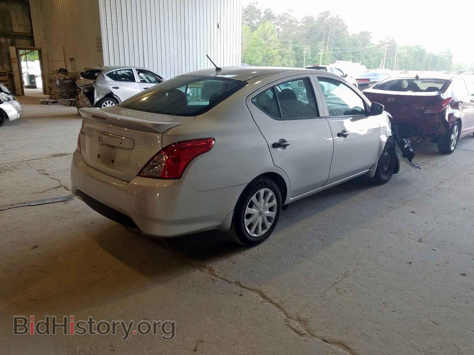 2017 NISSAN VERSA - VIN: 3N1CN7AP3HL885783 - Photo 4