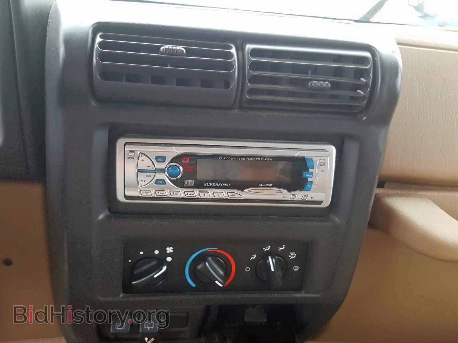 2000 JEEP WRANGLER - VIN: 1J4FA29P3YP786523 - Фото 9