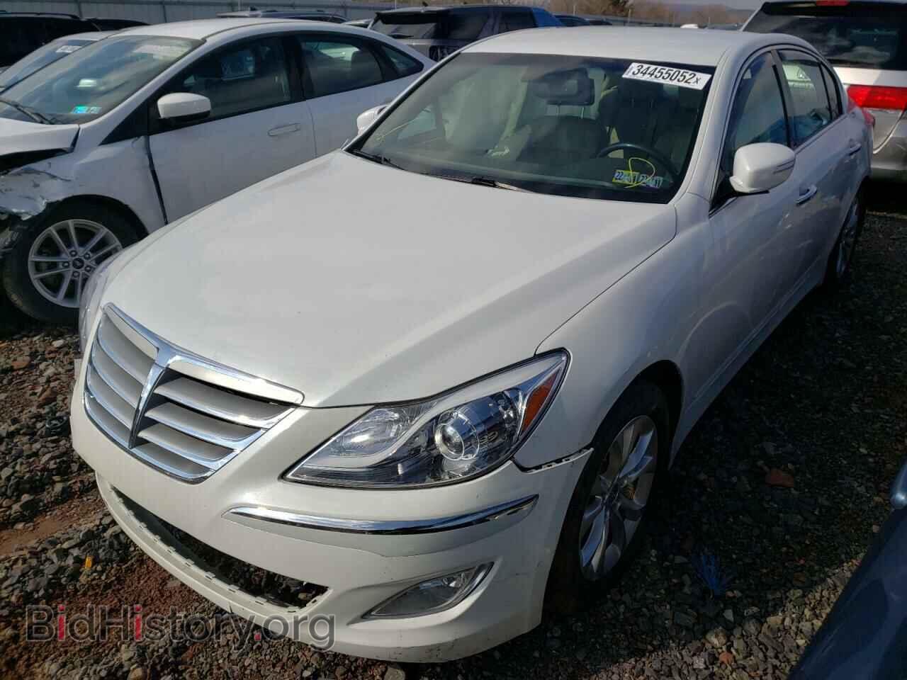 2013 HYUNDAI GENESIS - VIN: KMHGC4DD5DU227740 - Фото 2