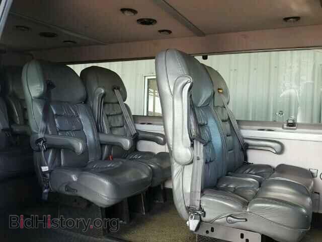 2010 FORD ECONOLINE - VIN: 1FTSS3EL9ADA95031 - Photo 6