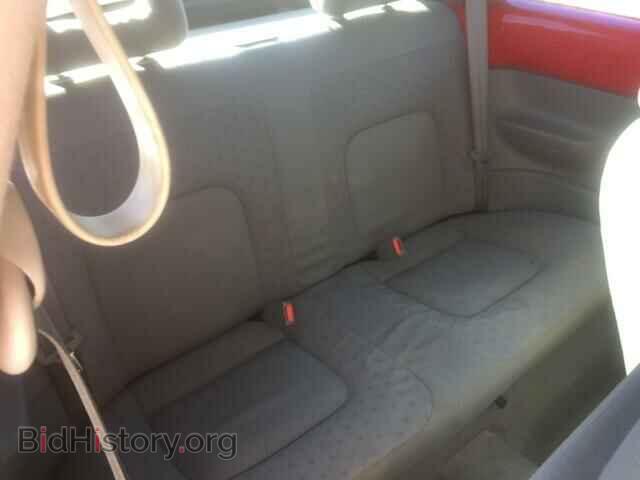 2000 VOLKSWAGEN BEETLE - VIN: 3VWBA21C8YM407340 - Фото 6