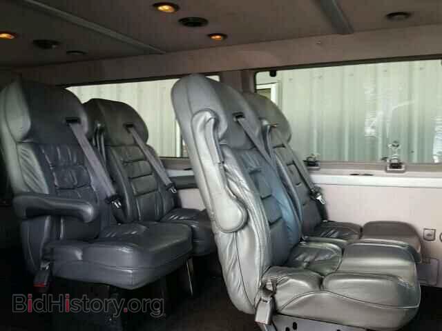 2011 FORD ECONOLINE - VIN: 1FTSS3EL0BDA71296 - Photo 6