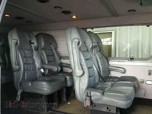 2011 FORD ECONOLINE - VIN: 1FTSS3EL9BDA71300 - Фото 6
