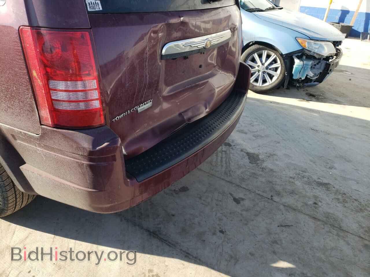 2008 CHRYSLER MINIVAN - VIN: 2A8HR54P98R711297 - Фото 9