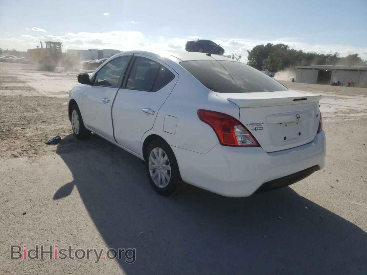 2019 NISSAN VERSA - VIN: 3N1CN7AP2KL832256 - Фото 3