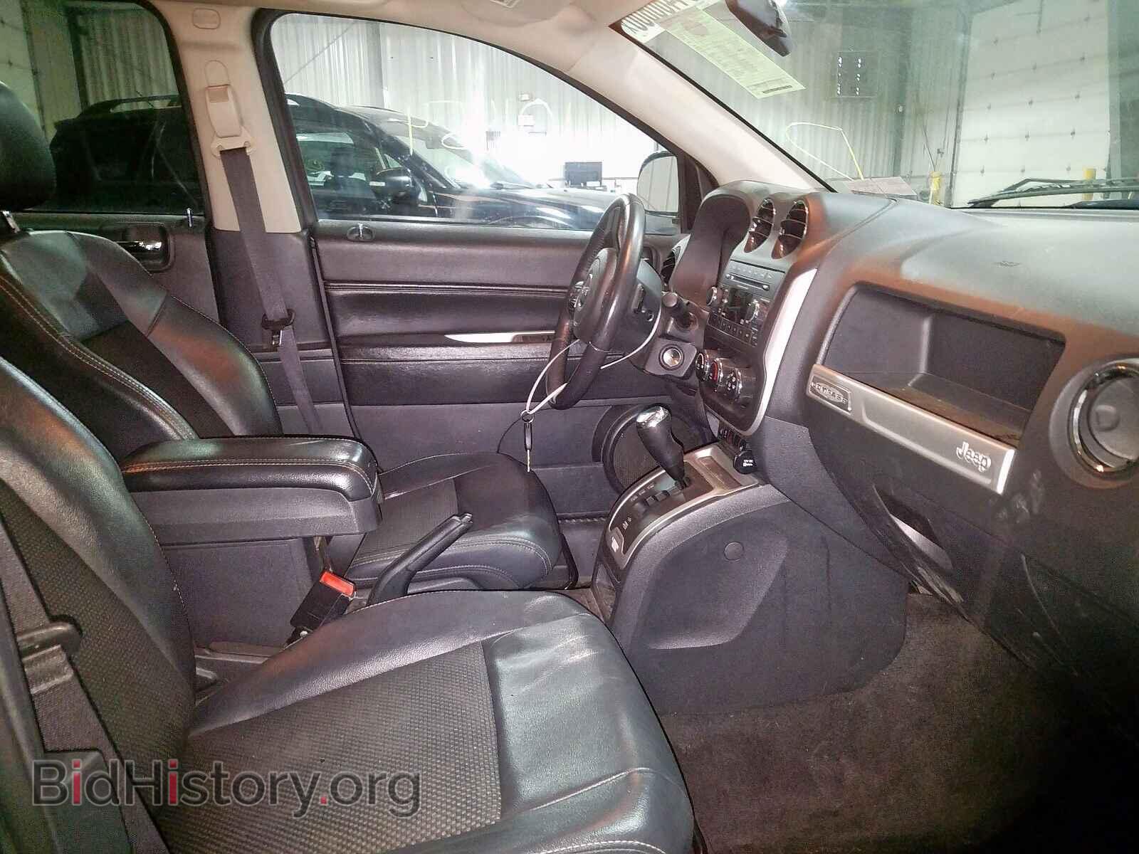 2014 JEEP COMPASS - VIN: 1C4NJDEBXED824947 - Фото 5