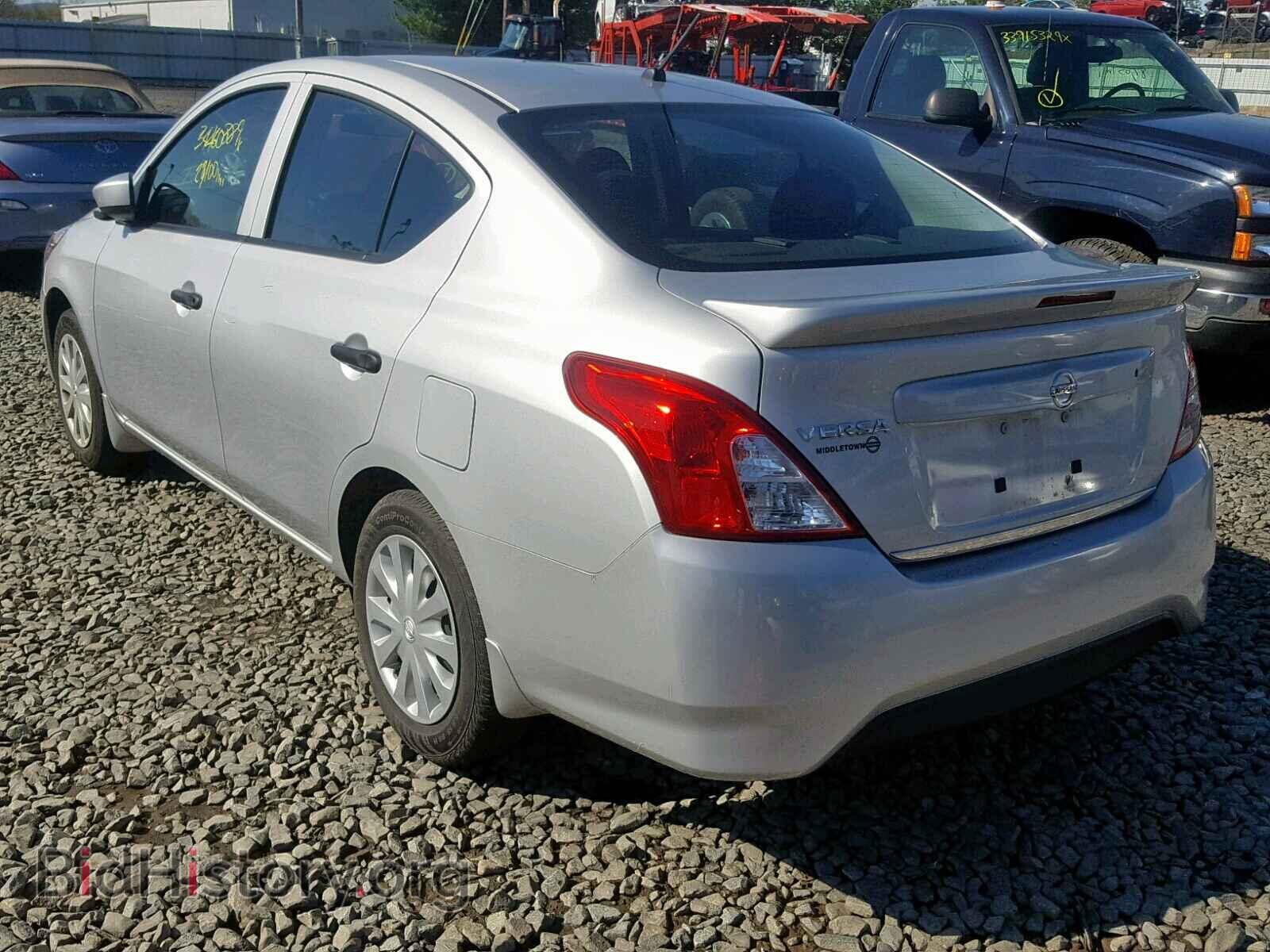 2017 NISSAN VERSA - VIN: 3N1CN7AP5HL846516 - Фото 3