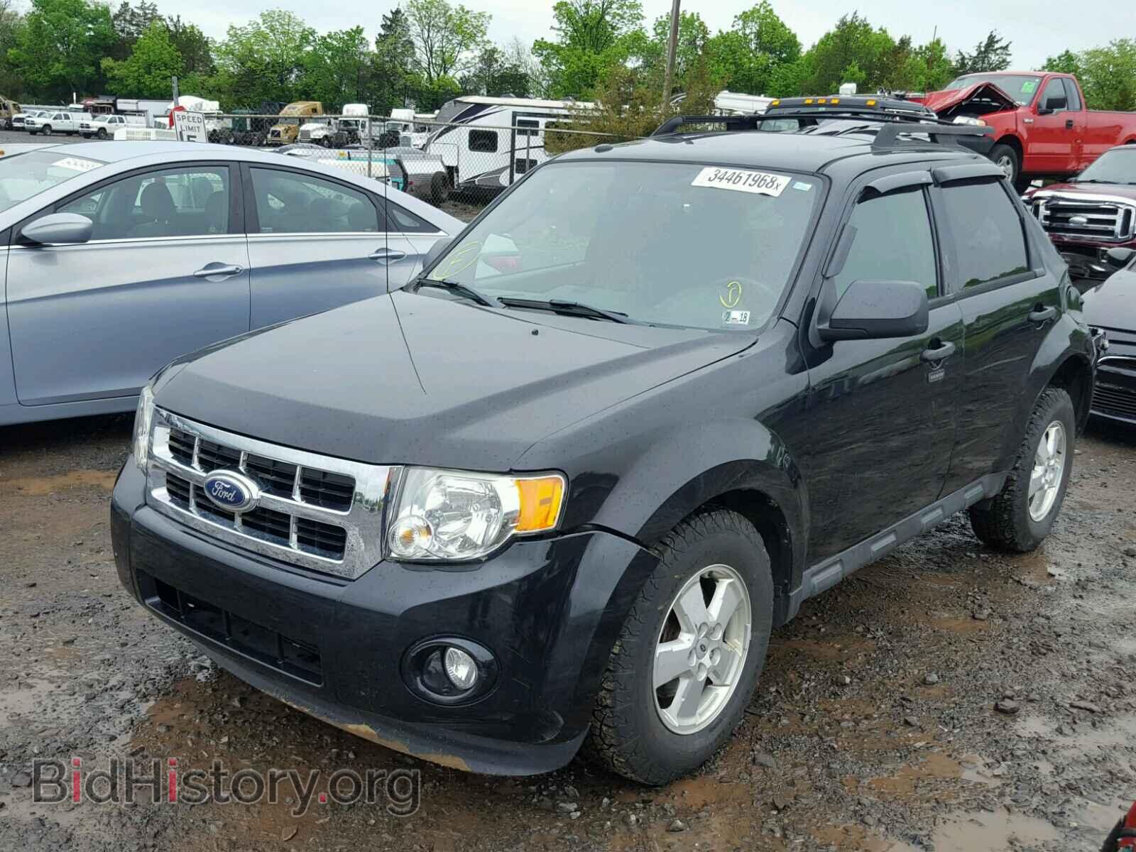 2011 FORD ESCAPE - VIN: 1FMCU9DG3BKA85772 - Photo 2