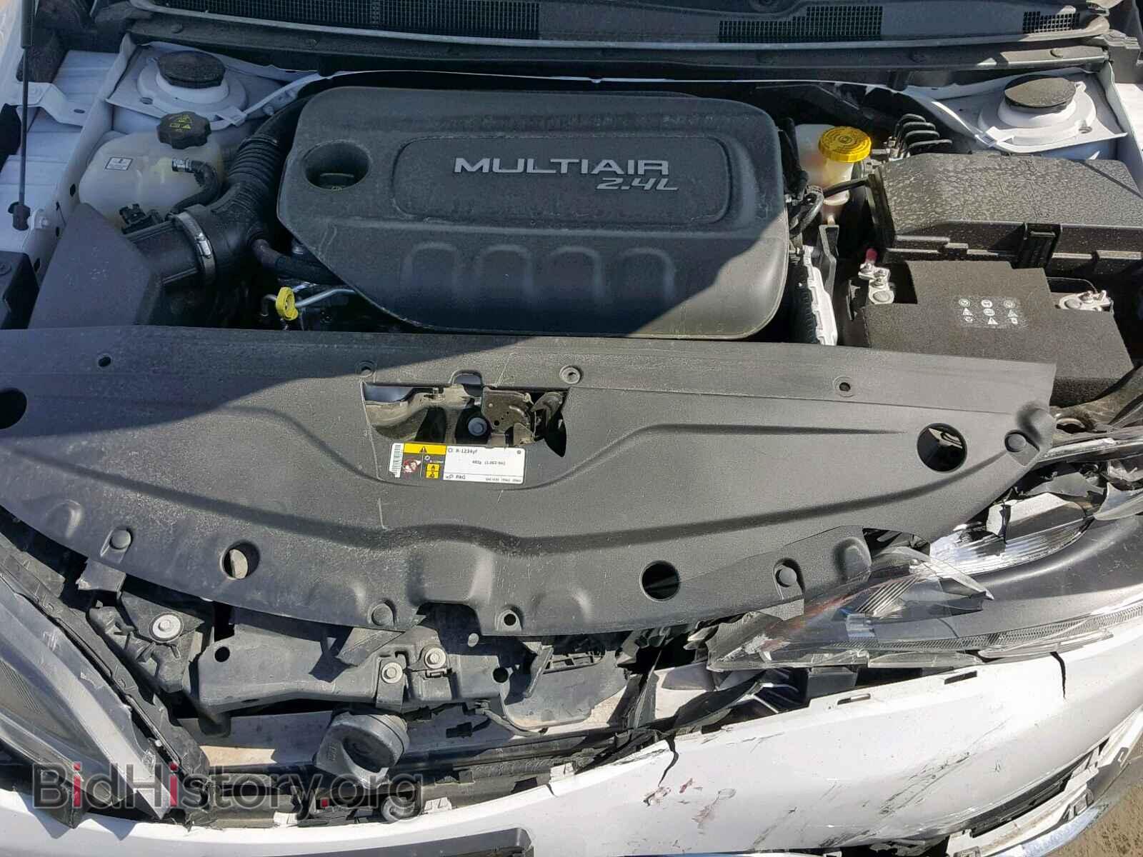 2016 CHRYSLER 200 - VIN: 1C3CCCAB7GN125438 - Photo 7