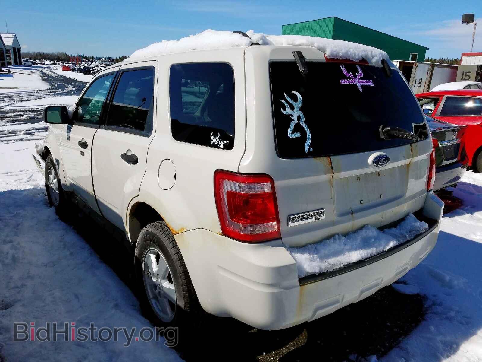 2009 FORD ESCAPE - VIN: 1FMCU03719KB80967 - Фото 3