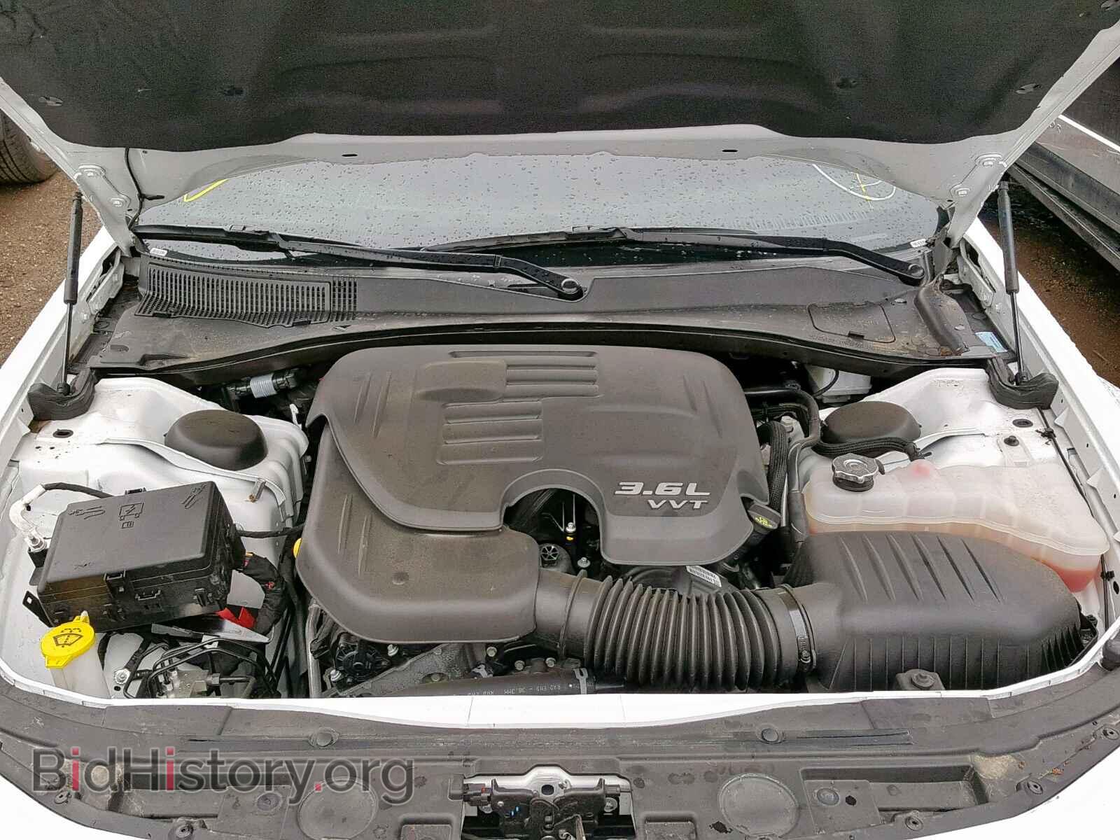 2019 CHRYSLER 300 - VIN: 2C3CCABG0KH515877 - Фото 7